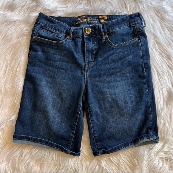 Seven7 Shorts Weekend Bermuda Womens Size 8 Dark Wash Denim 10” Inseam - Picture 1 of 6
